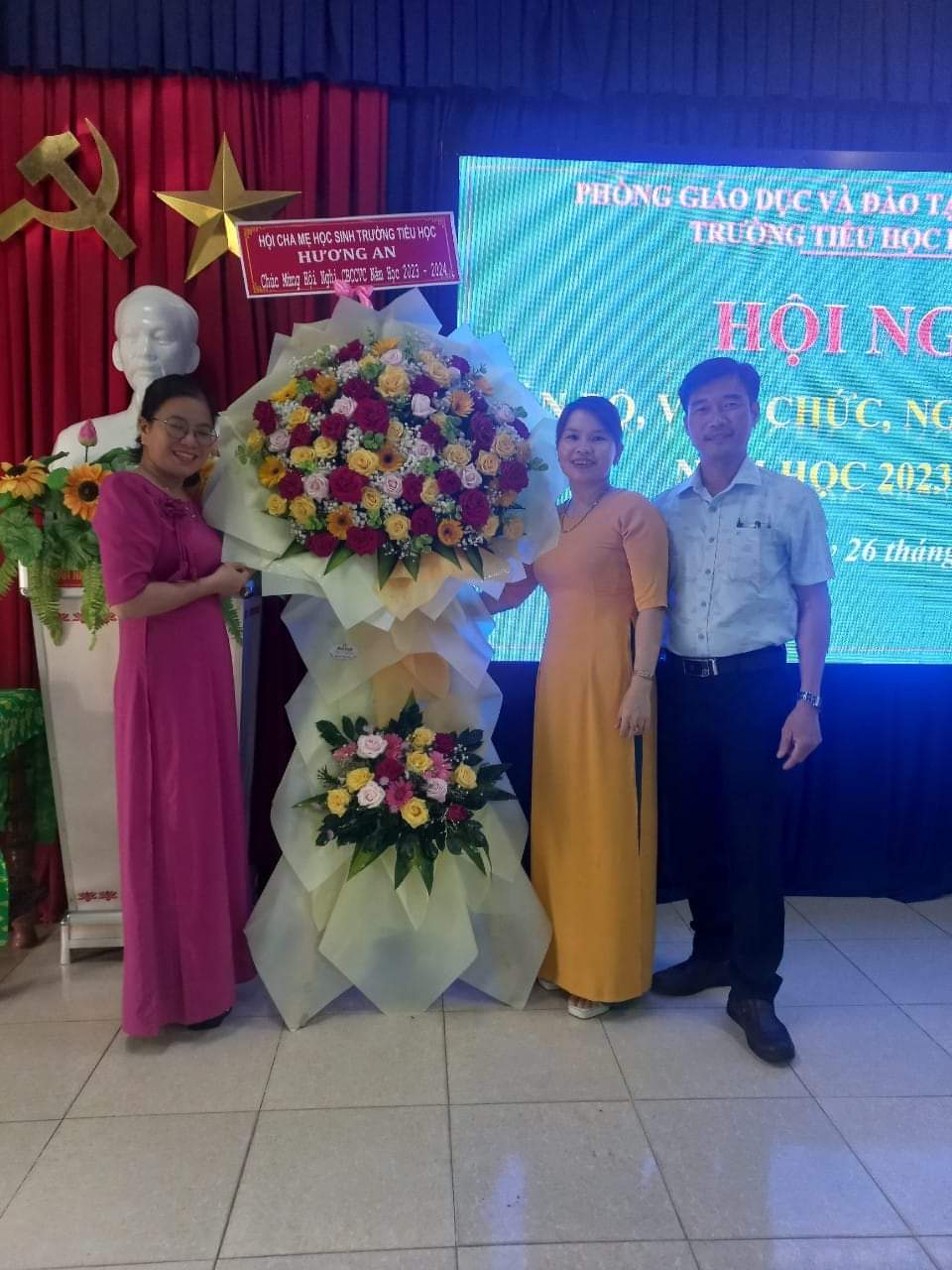 Hội nghị Cán bộ, viên chức, người lao động năm học 2023 - 2024